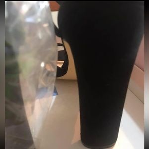 Just Fab high heels never worn 9.5 size